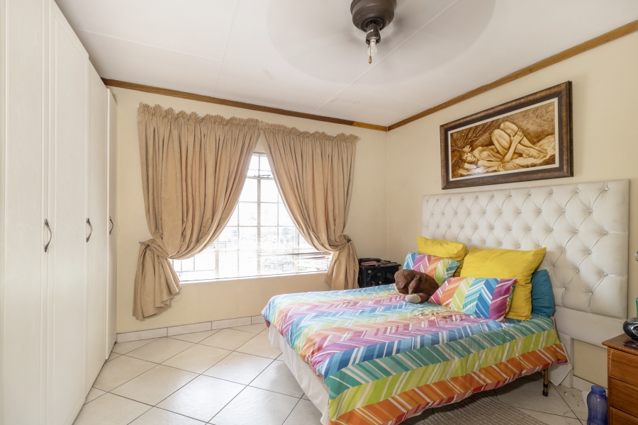 6 Bedroom Property for Sale in Melodie North West